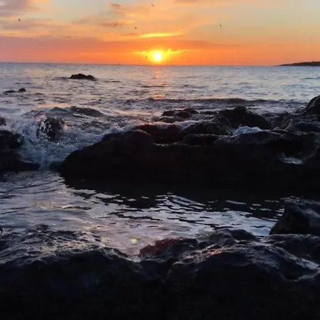 农家乐 Sole Del Mediterraneo 奥特朗托