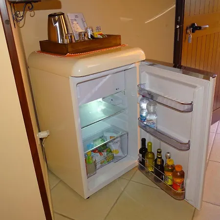 Sole Del Mediterraneo Farm stay *