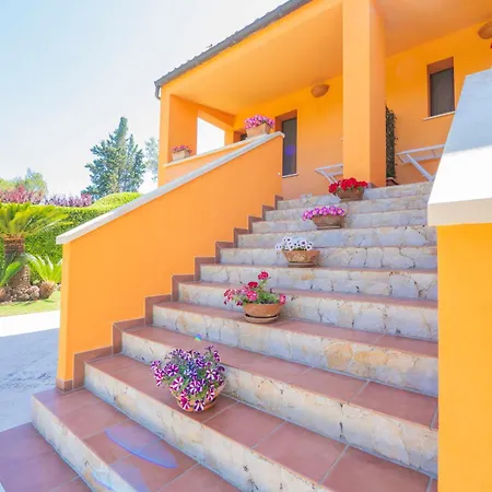 Sole Del Mediterraneo Farm stay *